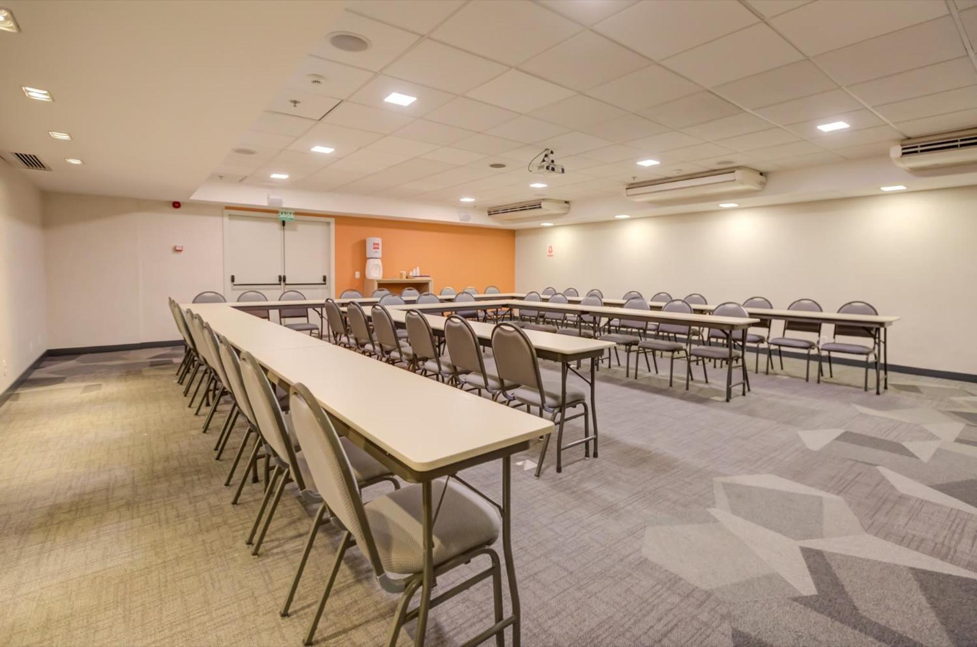 Ibis Budget Rio De Janeiro Nova America Экстерьер фото