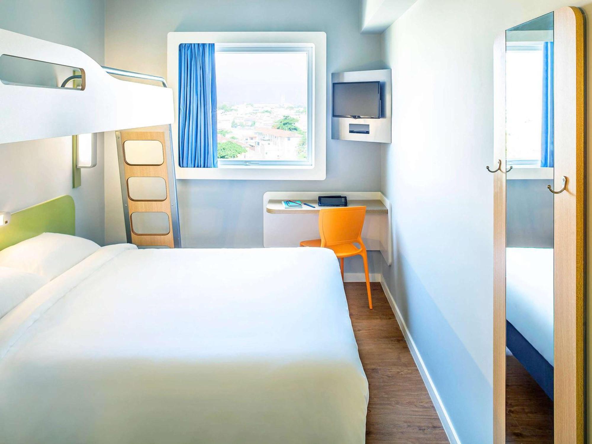 Ibis Budget Rio De Janeiro Nova America Экстерьер фото